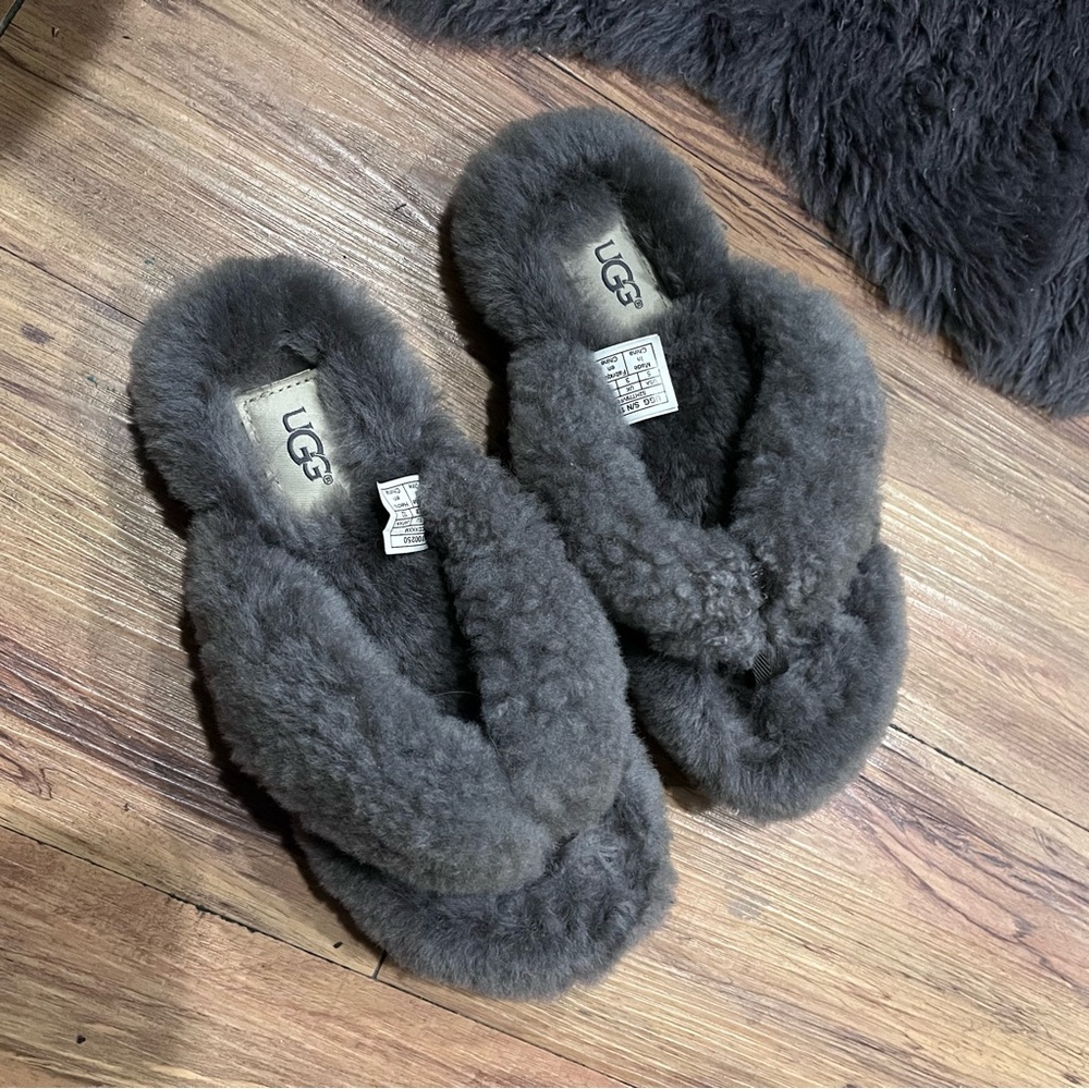 Ugg Flip flop Slippers